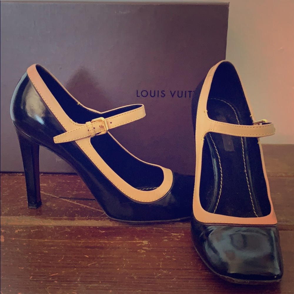 Mary Jane Vintage Louis Vuitton